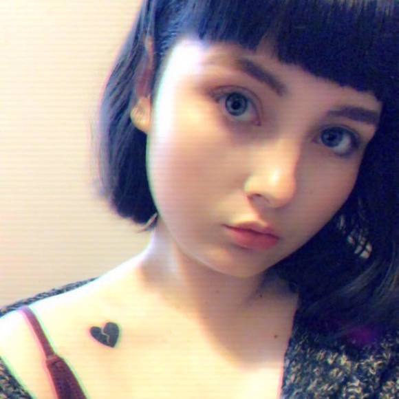 Meet your Posher, Kira - Picture 1 of 1